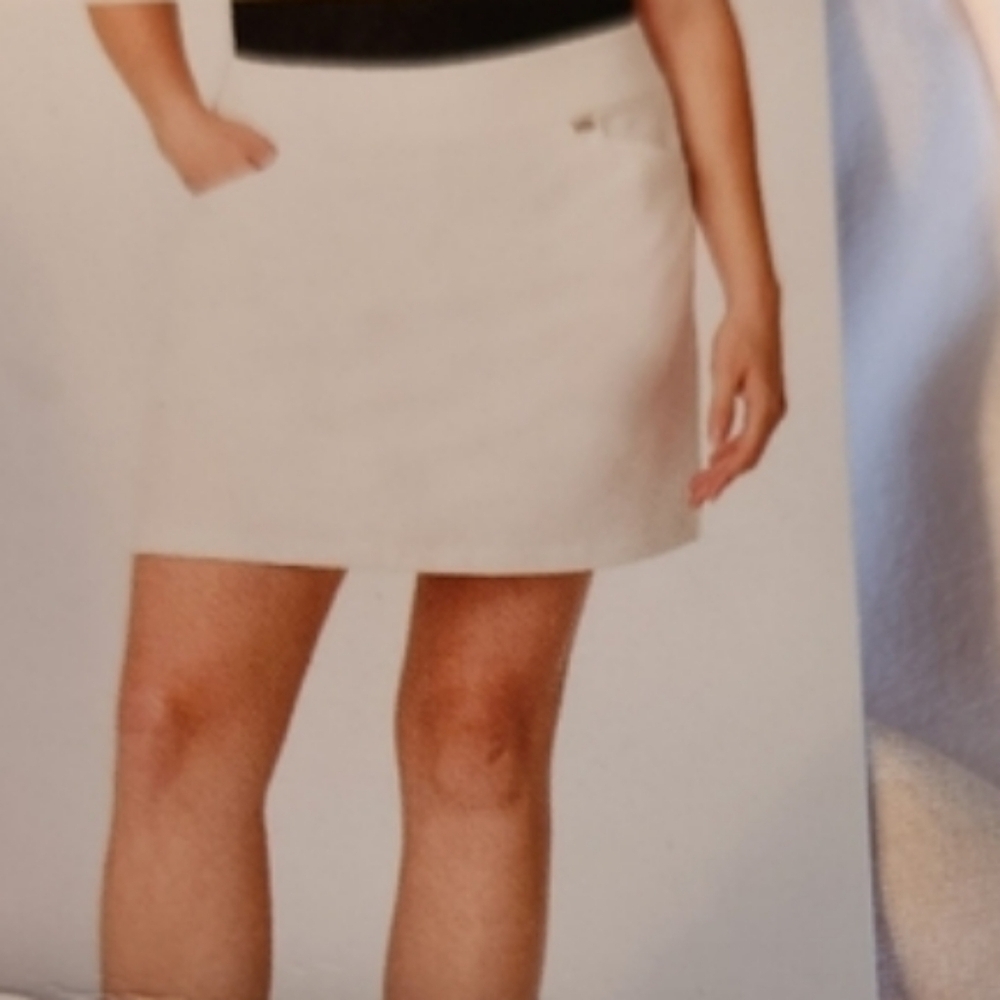Greg Norman Women's Woven Pull On Golf Skort, GN Collections